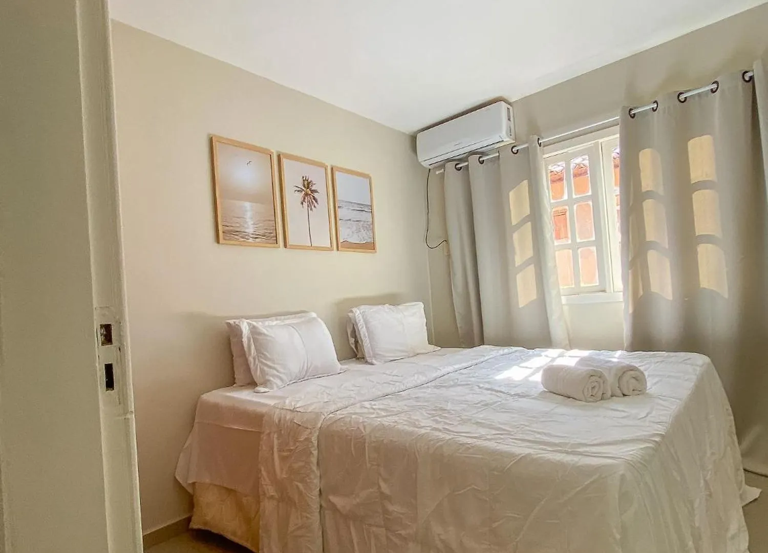 Apartamento De 2 Suites Para Ate 8 Pessoas Em Condominio A 3 Minutos A Pe Da Praia De Taperapuan Porto Seguro 0*,